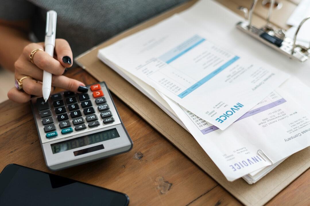 Maintenance Coordination: Who Pays for Rental Maintenance in Orange Beach, Al?